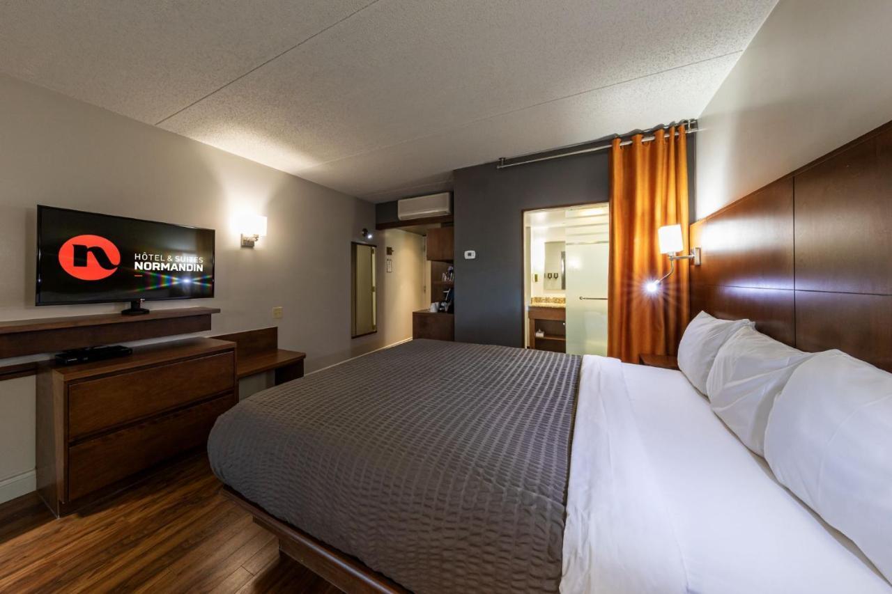 Hotel & Suites Normandin Quebec エクステリア 写真